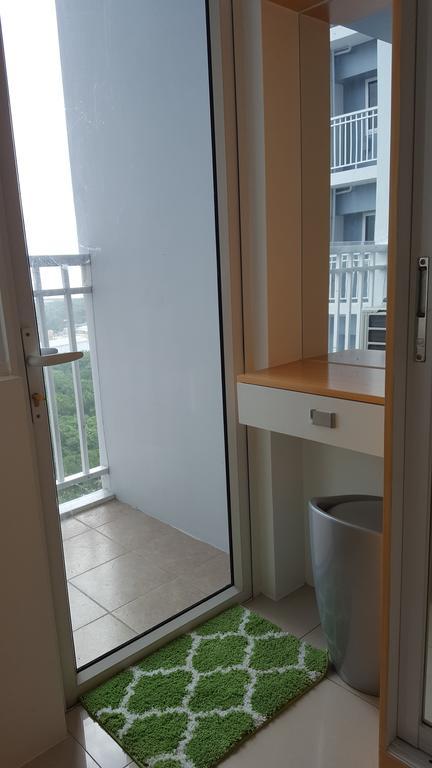 Breeze Residences By Cs Luxe Manila Exteriör bild